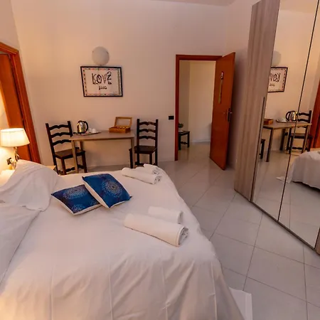 Bab San Feliciano Φολίνιο