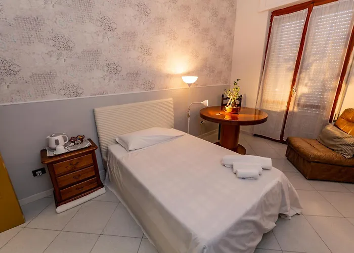 Bab San Feliciano 3*